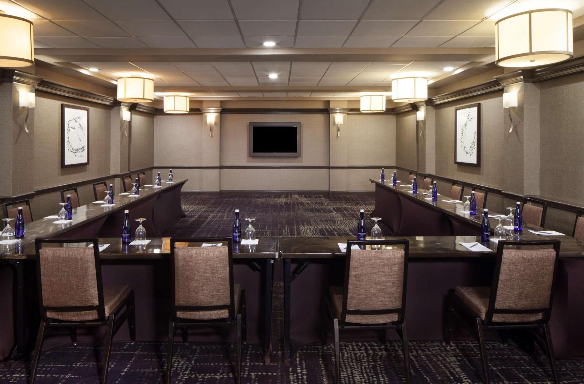 Embassy Suites By Hilton Philadelphia Airport Eksteriør bilde