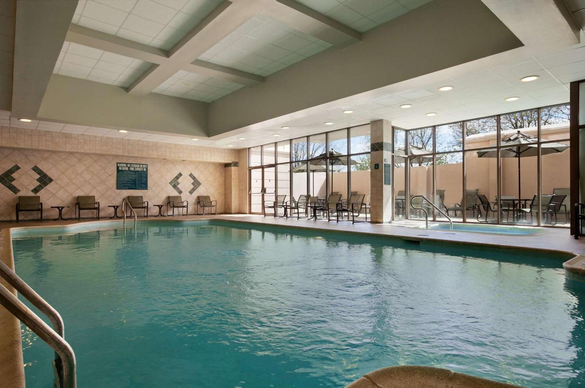 Embassy Suites By Hilton Philadelphia Airport Eksteriør bilde